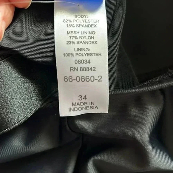 Swimsuits For All Women's NWT Plus Size High-Neck One Piece size 34 - Picture 6 of 9